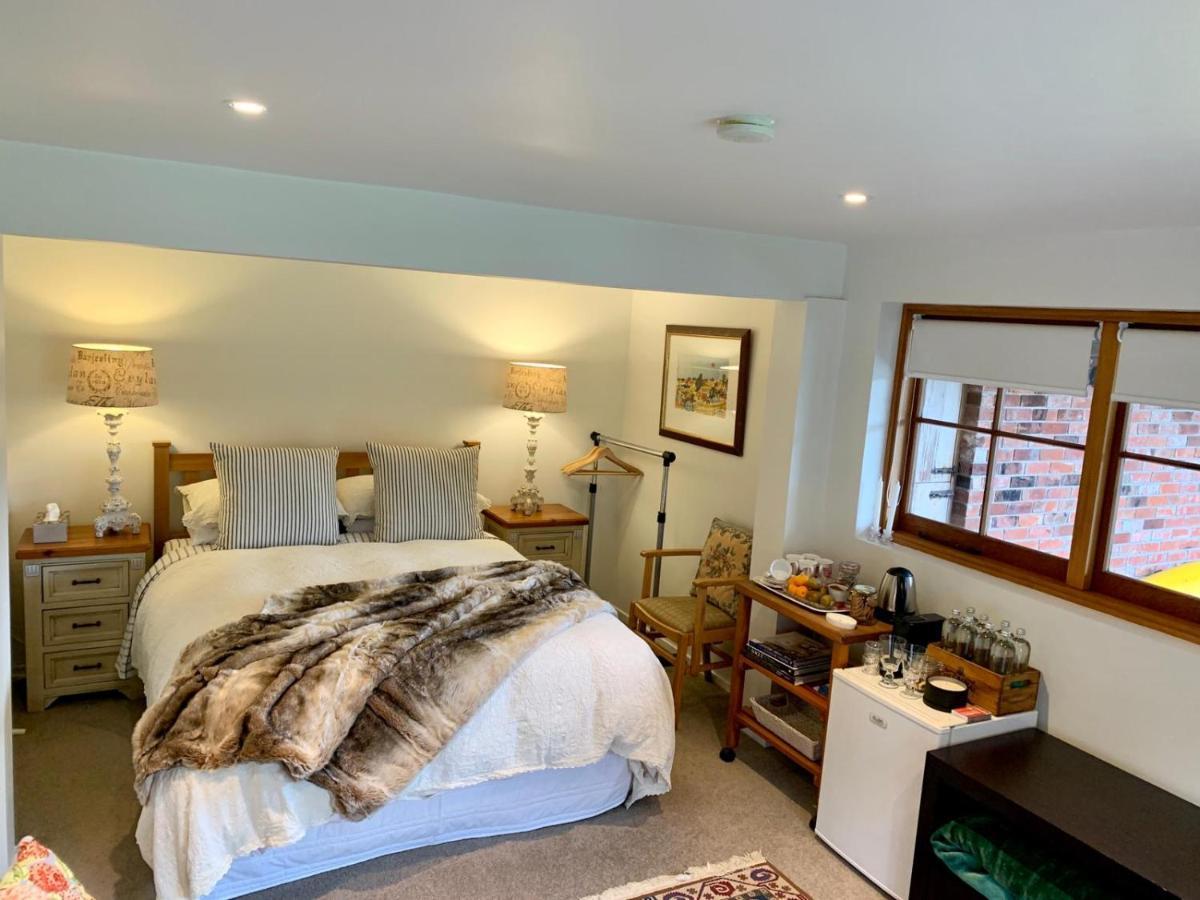 Mill Cottage - Boutique Accommodation And Garden Akaroa Luaran gambar