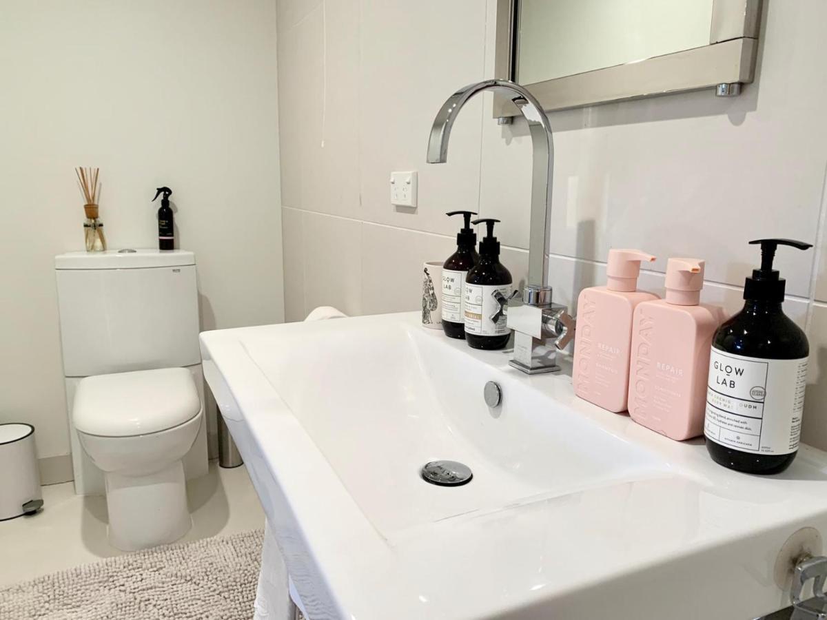Mill Cottage - Boutique Accommodation And Garden Akaroa Luaran gambar